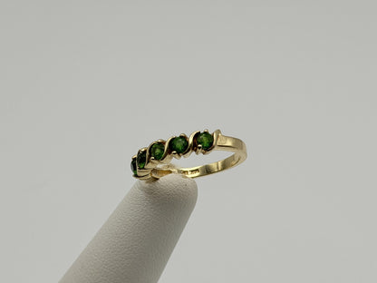 Vintage 14k Yellow Gold Emerald Ring