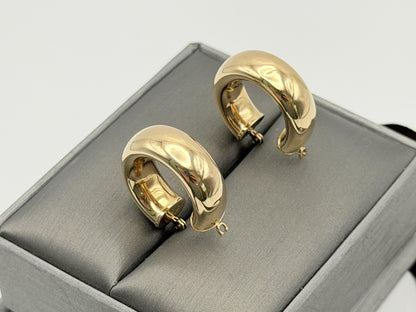 14k Gold Huggie Hoop Earrings