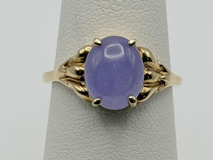 Vintage 10k Yellow Gold Lavender Jade Ring