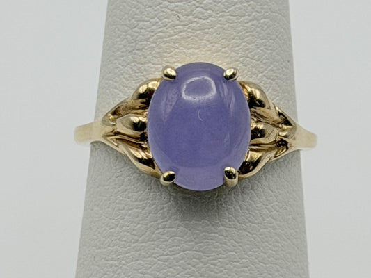 Vintage 10k Yellow Gold Lavender Jade Ring