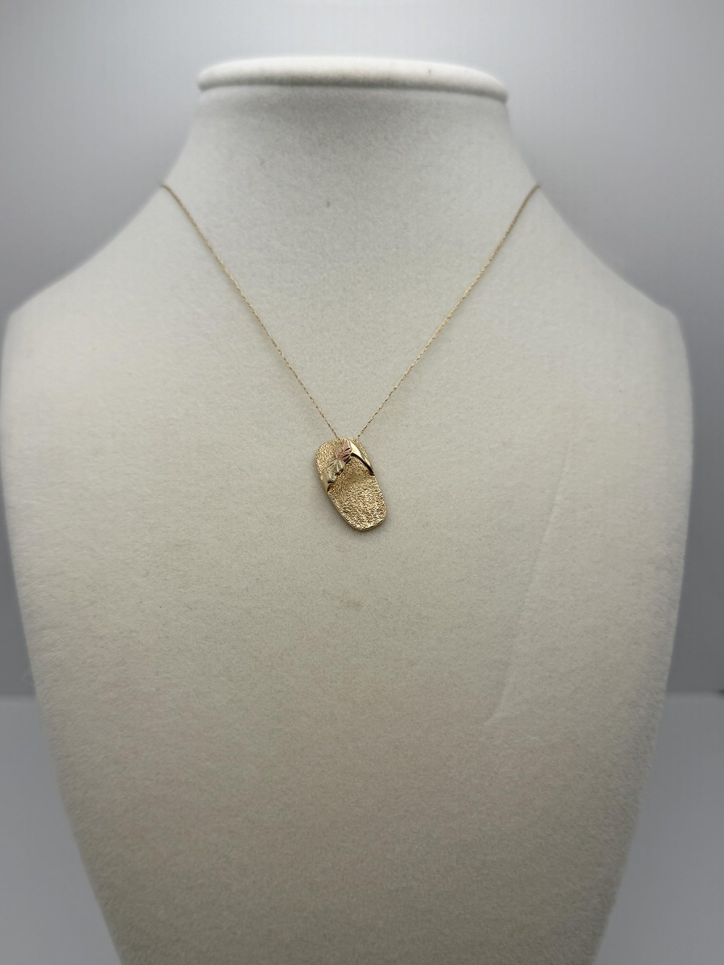 Black Hills Gold 10k Flip Flop Necklace Pendant 18" Solid Gold Beach Pendant
