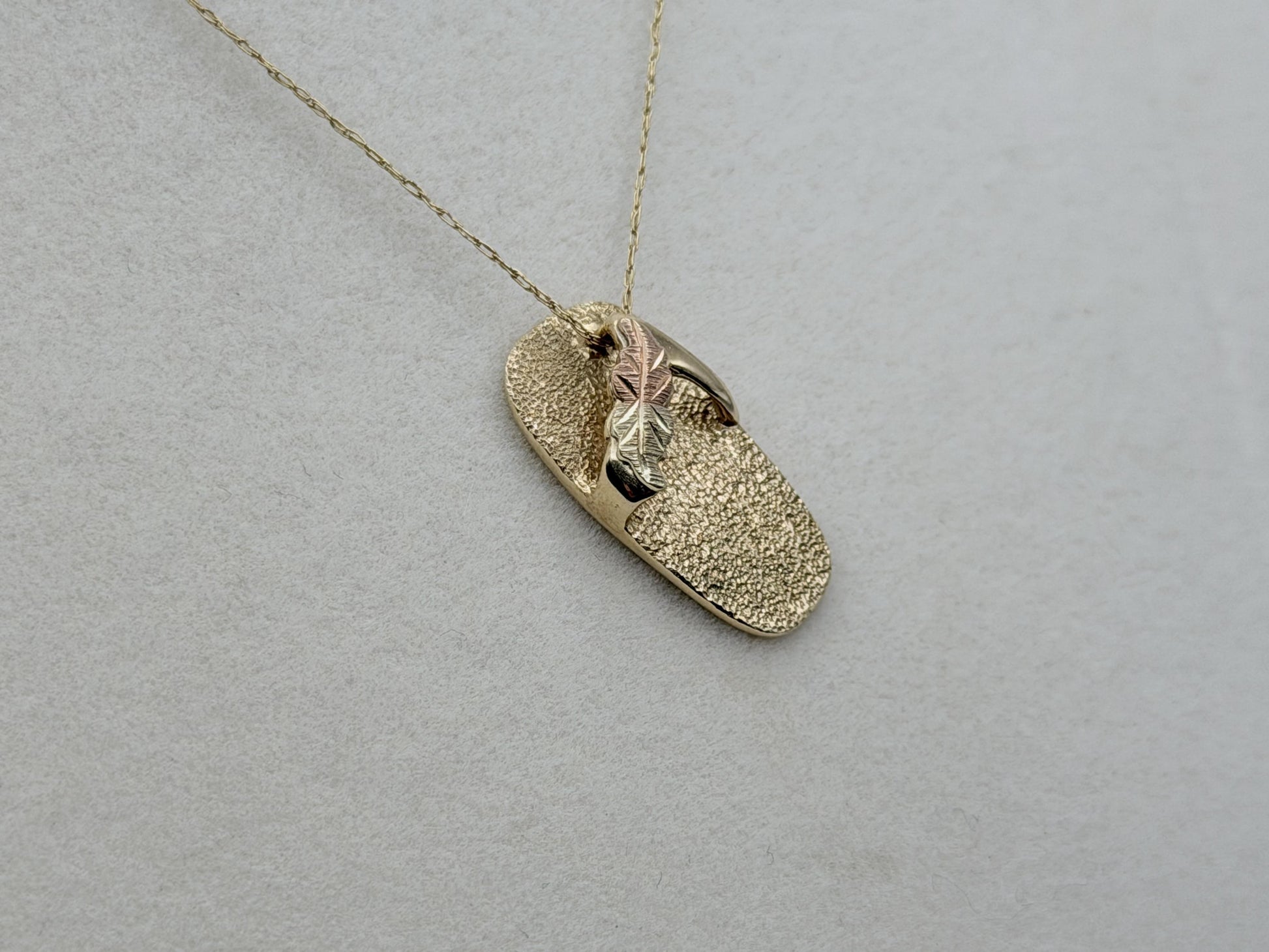 Black Hills Gold 10k Flip Flop Necklace Pendant 18" Solid Gold Beach Pendant