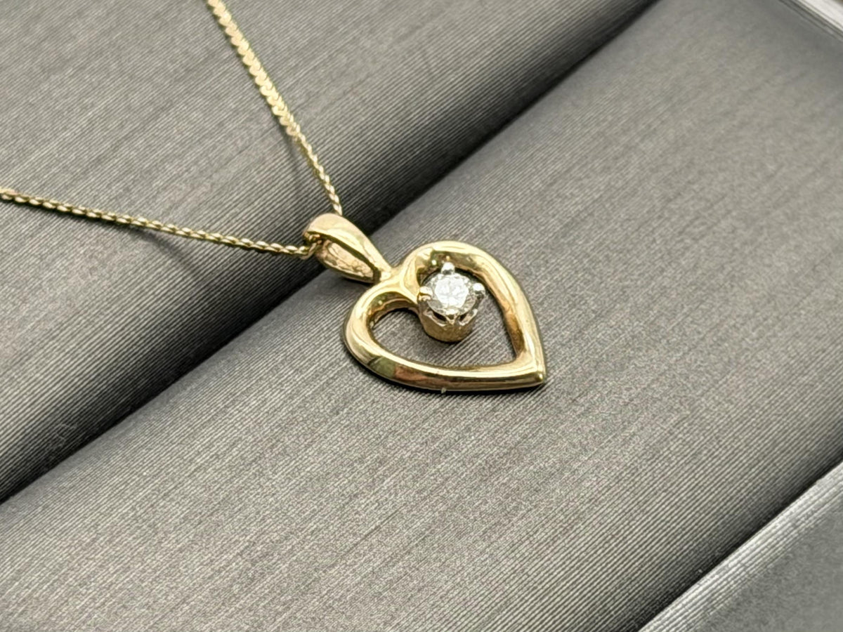 14k Yellow Gold Diamond Heart Necklace Box Chain 16"