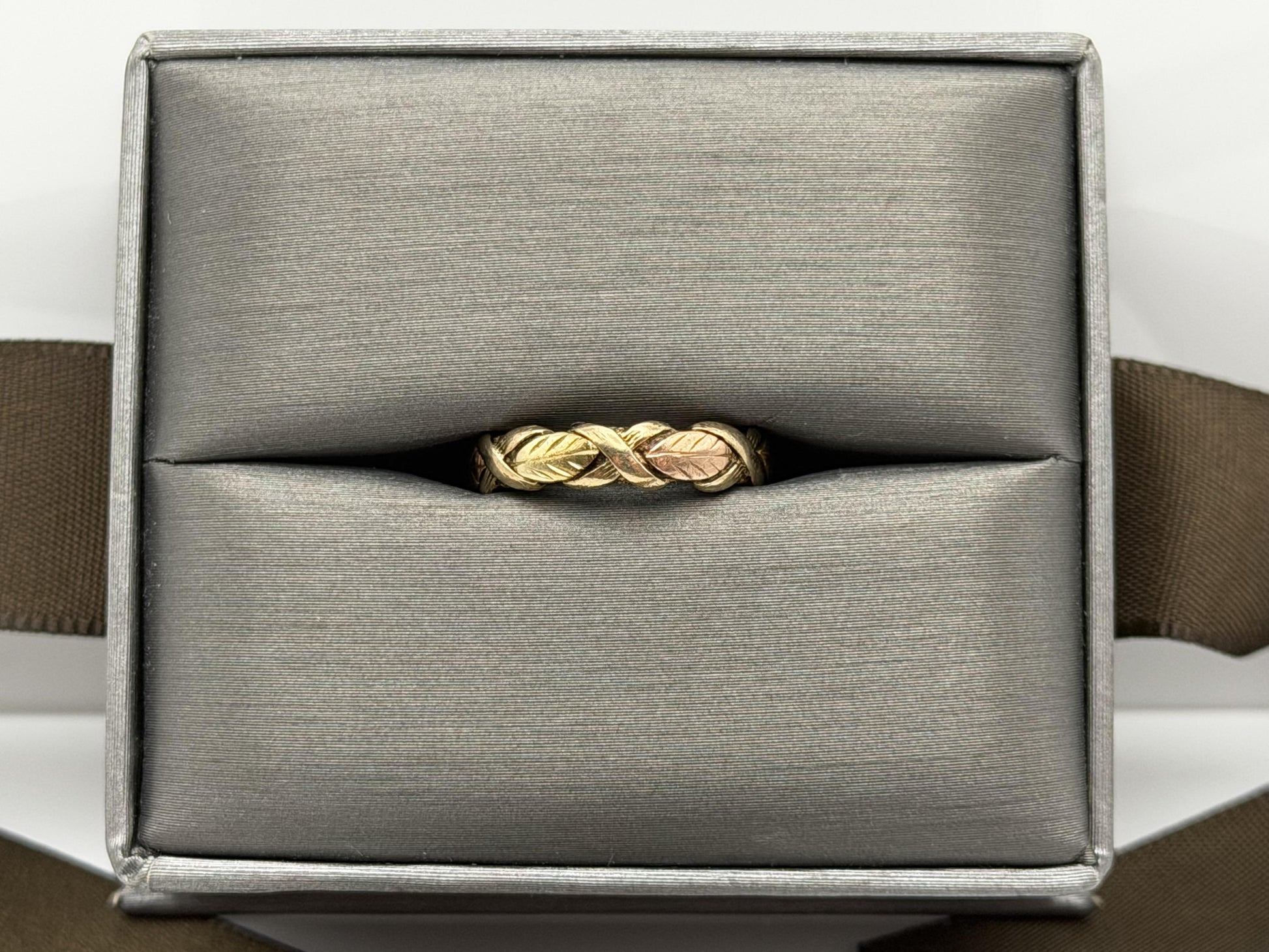 10k Black Hills Gold Vine Leaf Love Ring Wedding Band Anniversary Rose Gold