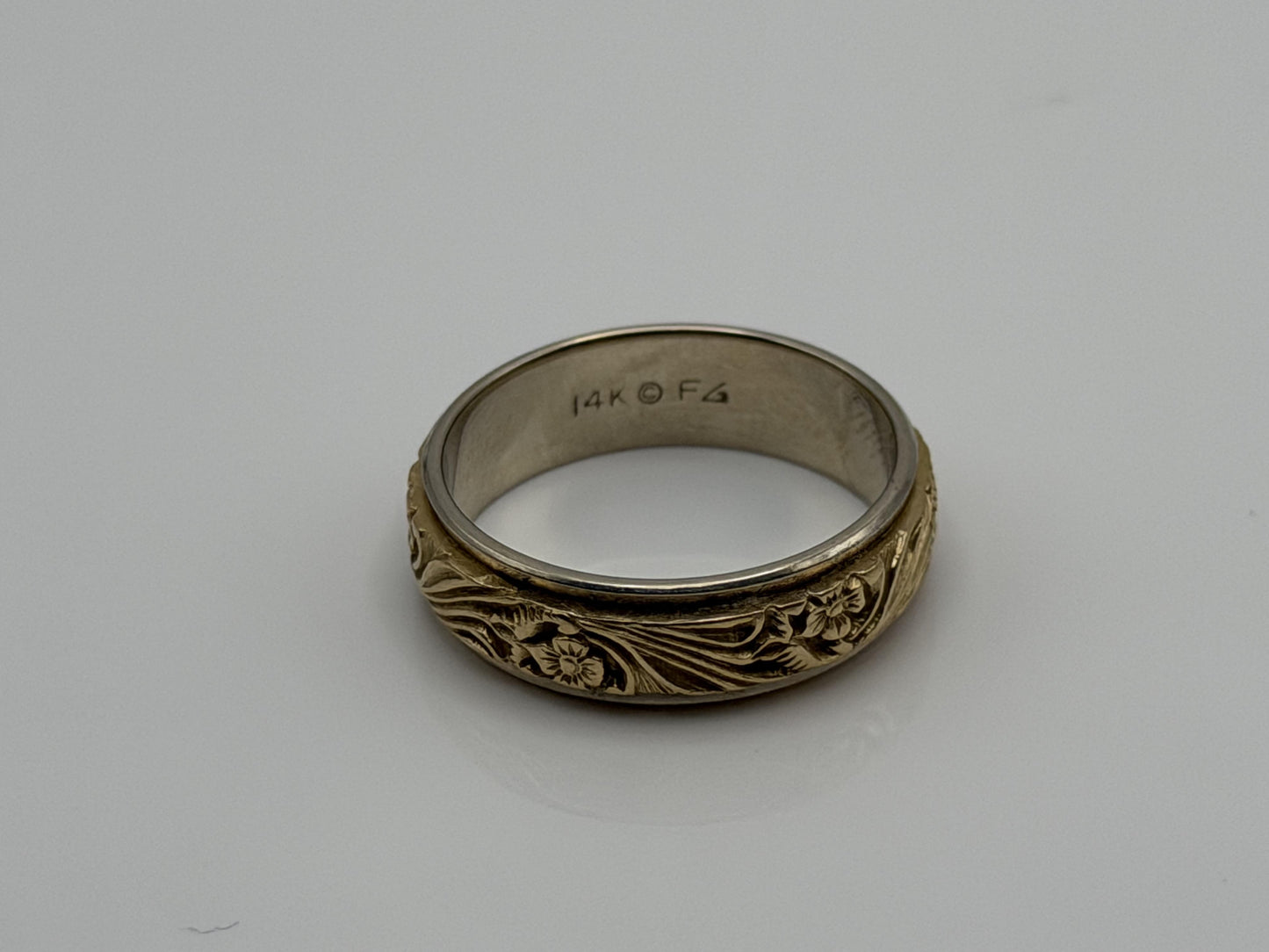 14k Solid Gold Mens Floral Wedding Ring by Frederick Goldman 7.2gr Band