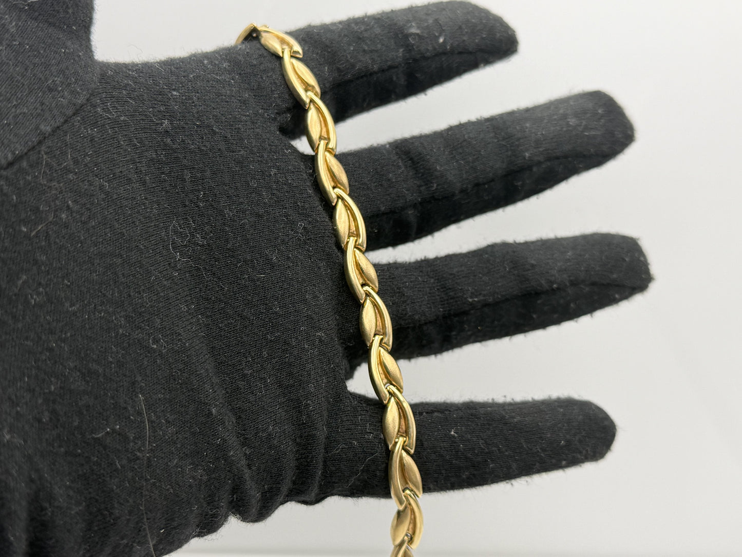 Unique 10k Yellow Gold Wheat Link Bracelet 5.5 gr Chain