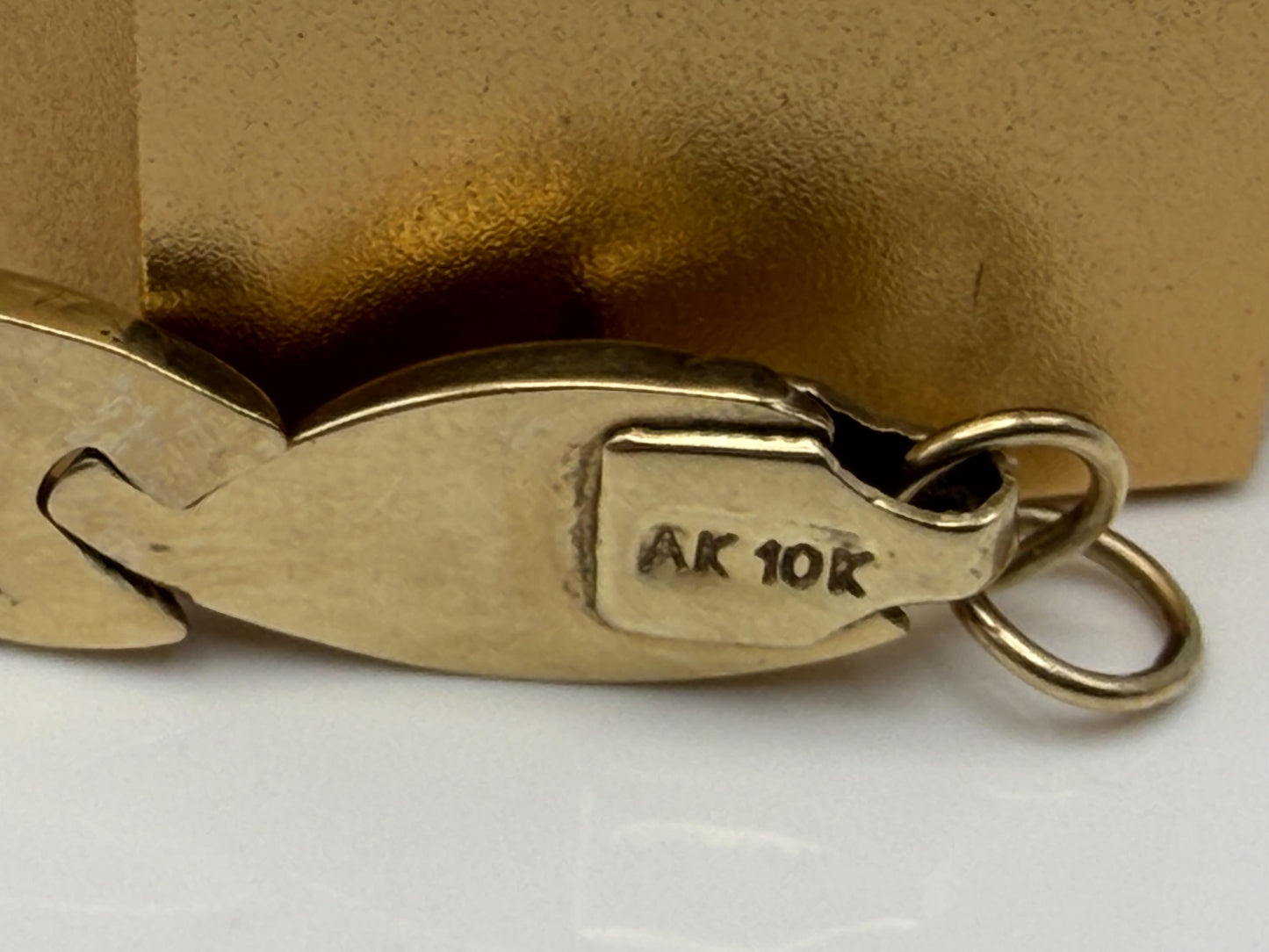 Unique 10k Yellow Gold Wheat Link Bracelet 5.5 gr Chain