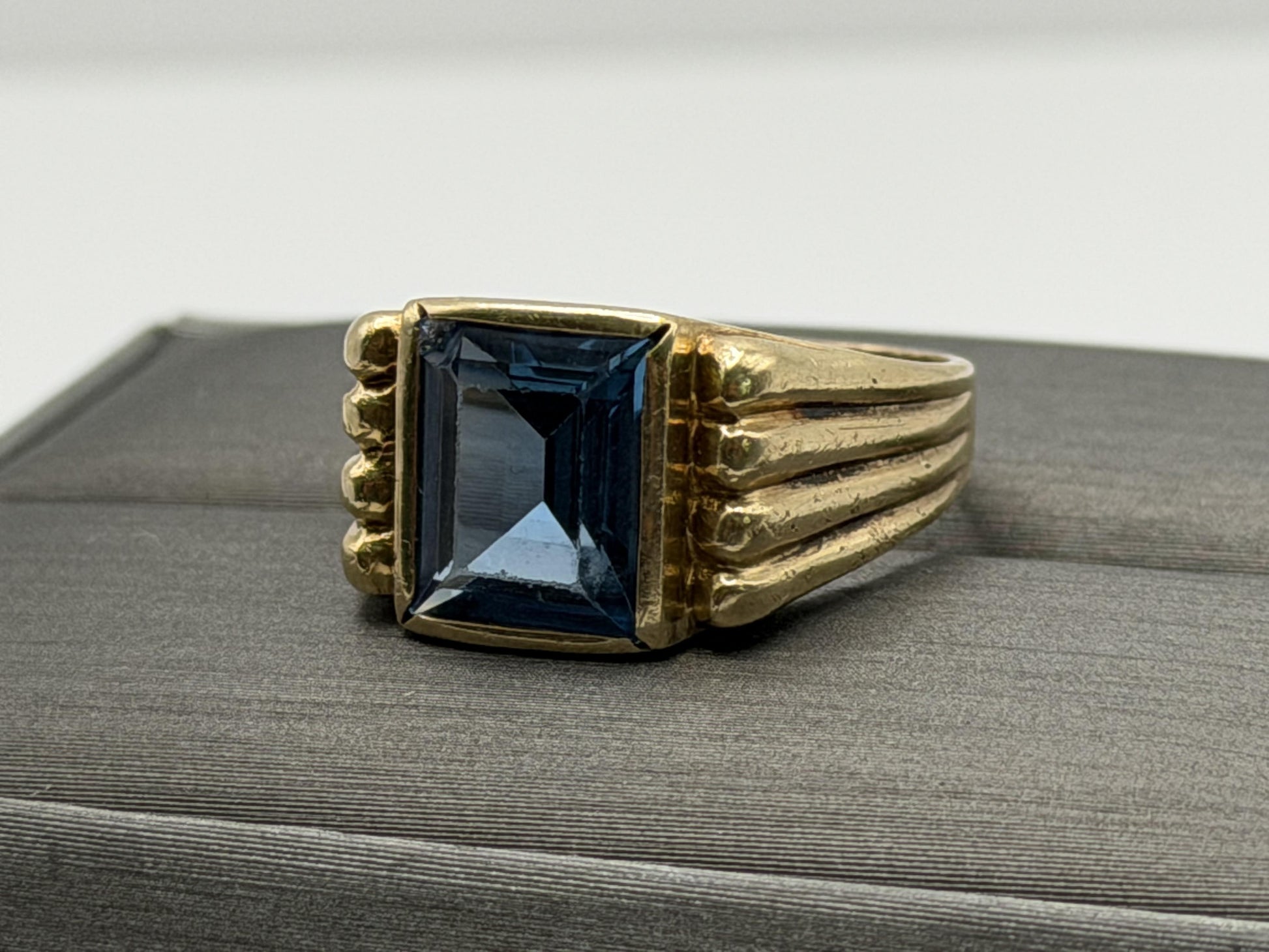 10k Yellow Gold Blue Topaz Ring. Vintage Statement Ring.