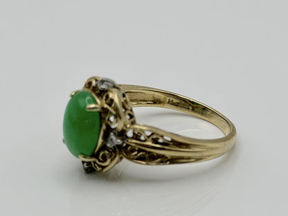 Vintage 14K Gold Jadeite & Diamond Ring Natural Green Jade Cabochon Filigree