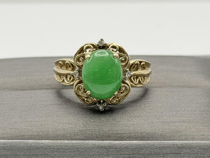 Vintage 14K Gold Jadeite & Diamond Ring Natural Green Jade Cabochon Filigree