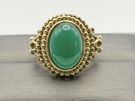Vintage 10K Yellow Gold Green Onyx Statement Ring Ornate Beaded Design