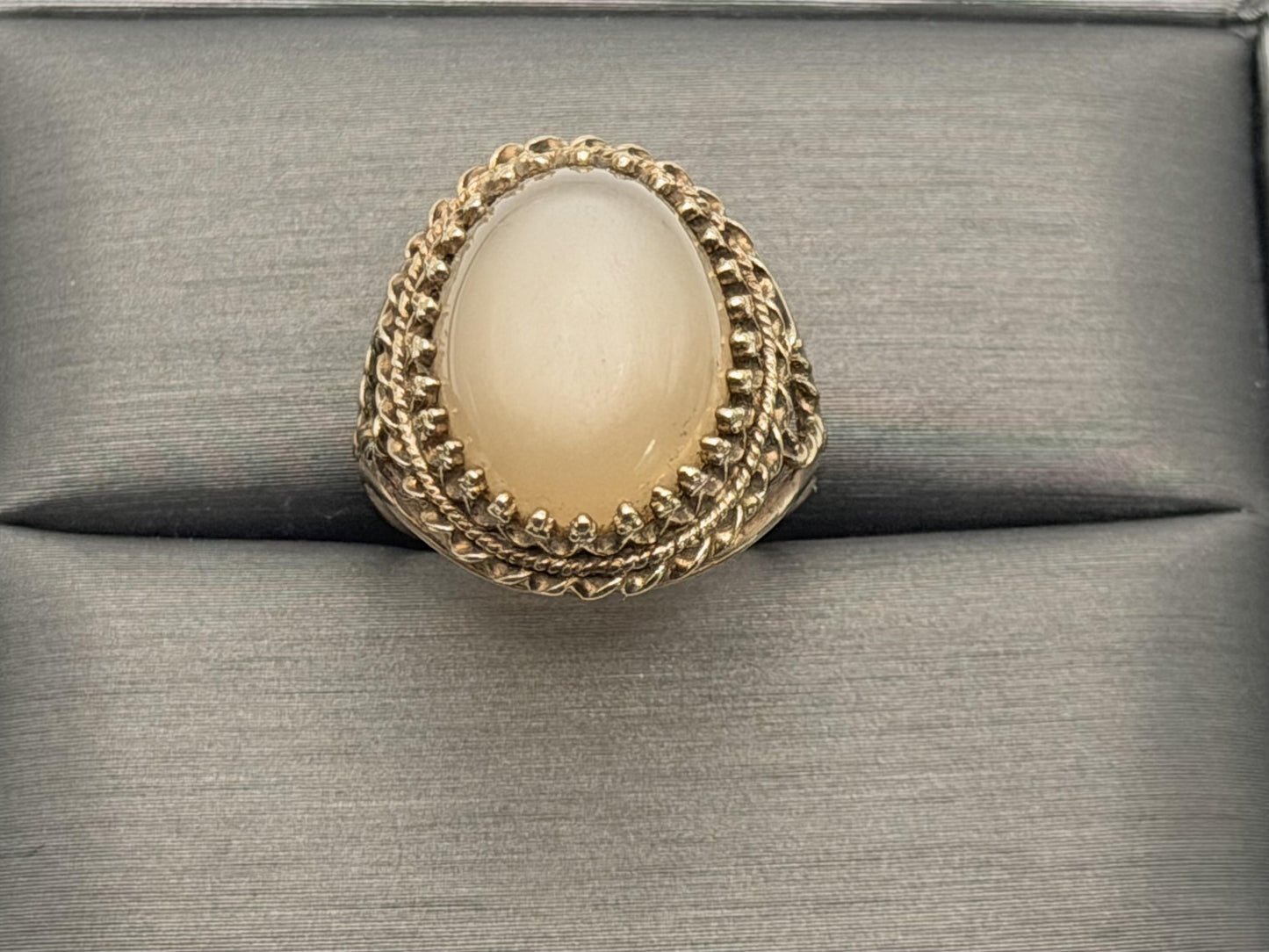 Vintage 10K Yellow Gold Moonstone Ring Large Oval Cabochon Ring