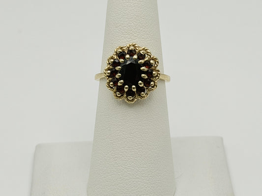 Vintage 14K Yellow Gold Garnet Cluster Ring.Oval Garnet Halo Statement Ring