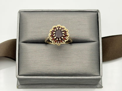 Vintage 14K Yellow Gold Garnet Cluster Ring.Oval Garnet Halo Statement Ring