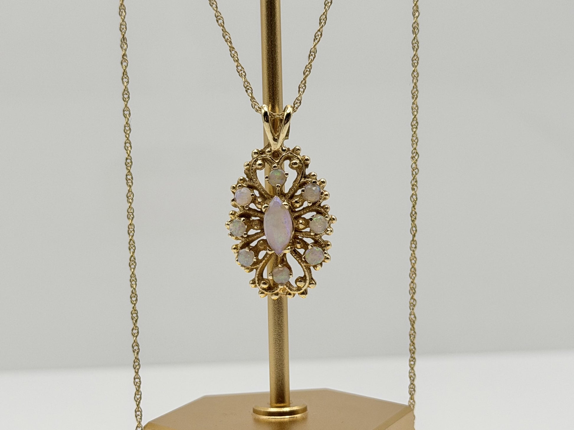 Vintage 14K Gold Opal Necklace Marquise Opal Floral Pendant 15 Inch Chain