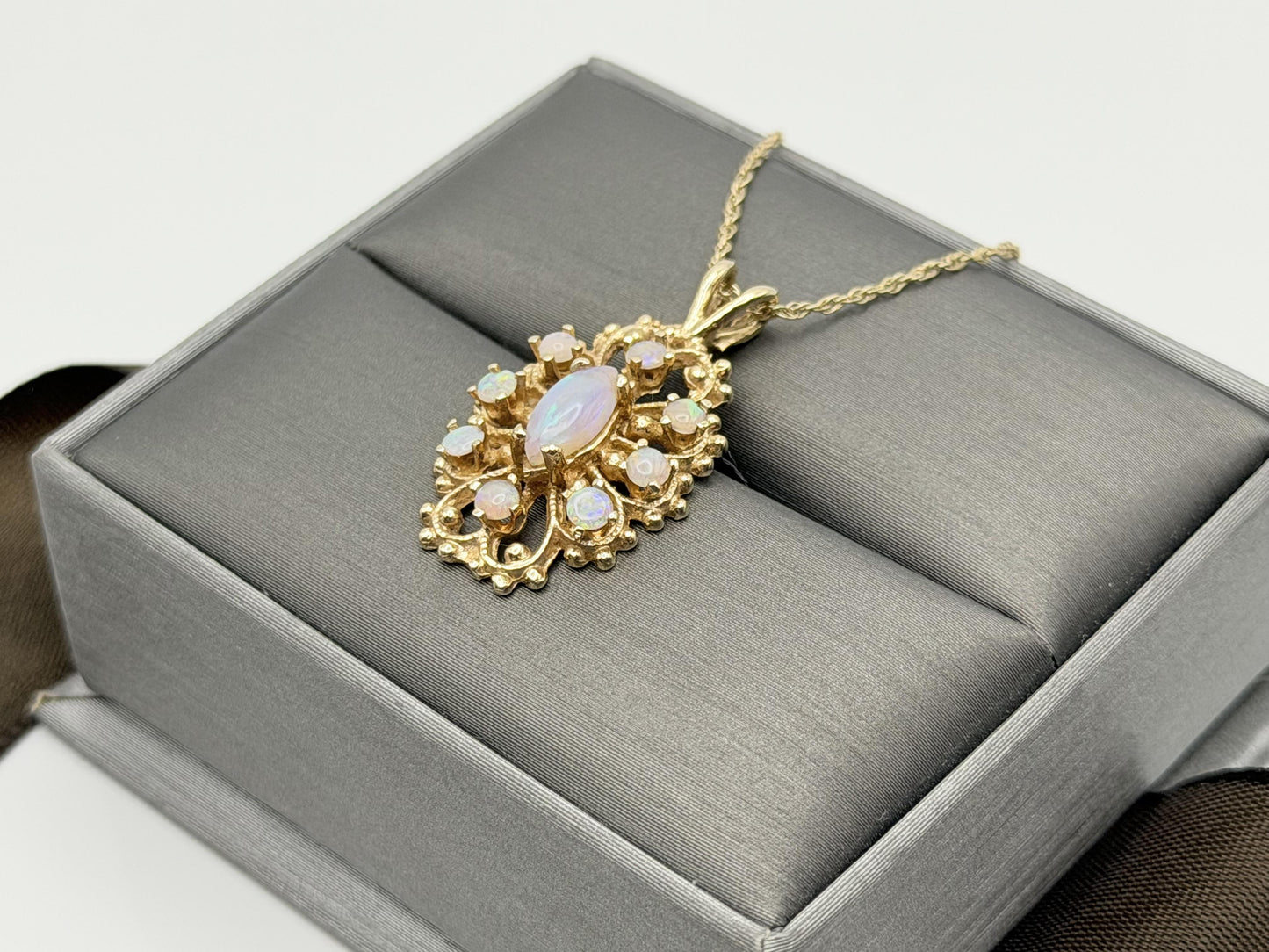 Vintage 14K Gold Opal Necklace Marquise Opal Floral Pendant 15 Inch Chain