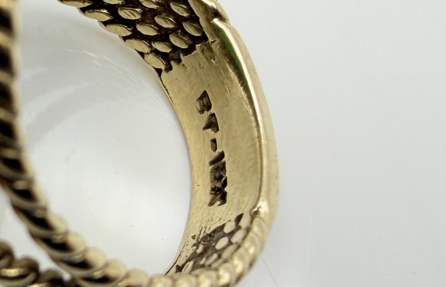 10k Yellow Gold Green Onyx Filigree Cocktail Ring. Ornate Oval Statement Ring.