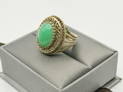 10k Yellow Gold Green Onyx Filigree Cocktail Ring. Ornate Oval Statement Ring.