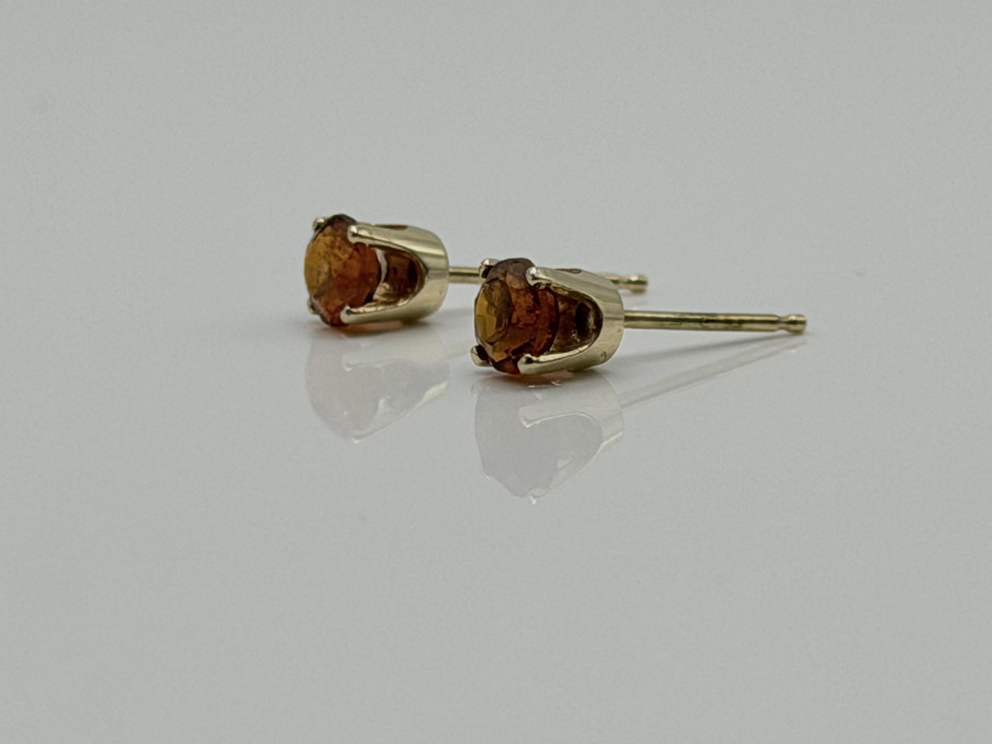 14k Yellow Gold Citrine Studs