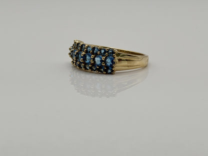 14k Vintage Yellow Gold Blue Glass Cluster Ring Cocktail Band.