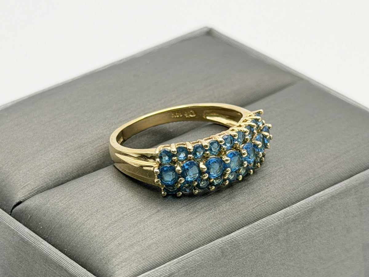 14k Vintage Yellow Gold Blue Glass Cluster Ring Cocktail Band.