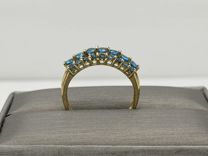 14k Vintage Yellow Gold Blue Glass Cluster Ring Cocktail Band.