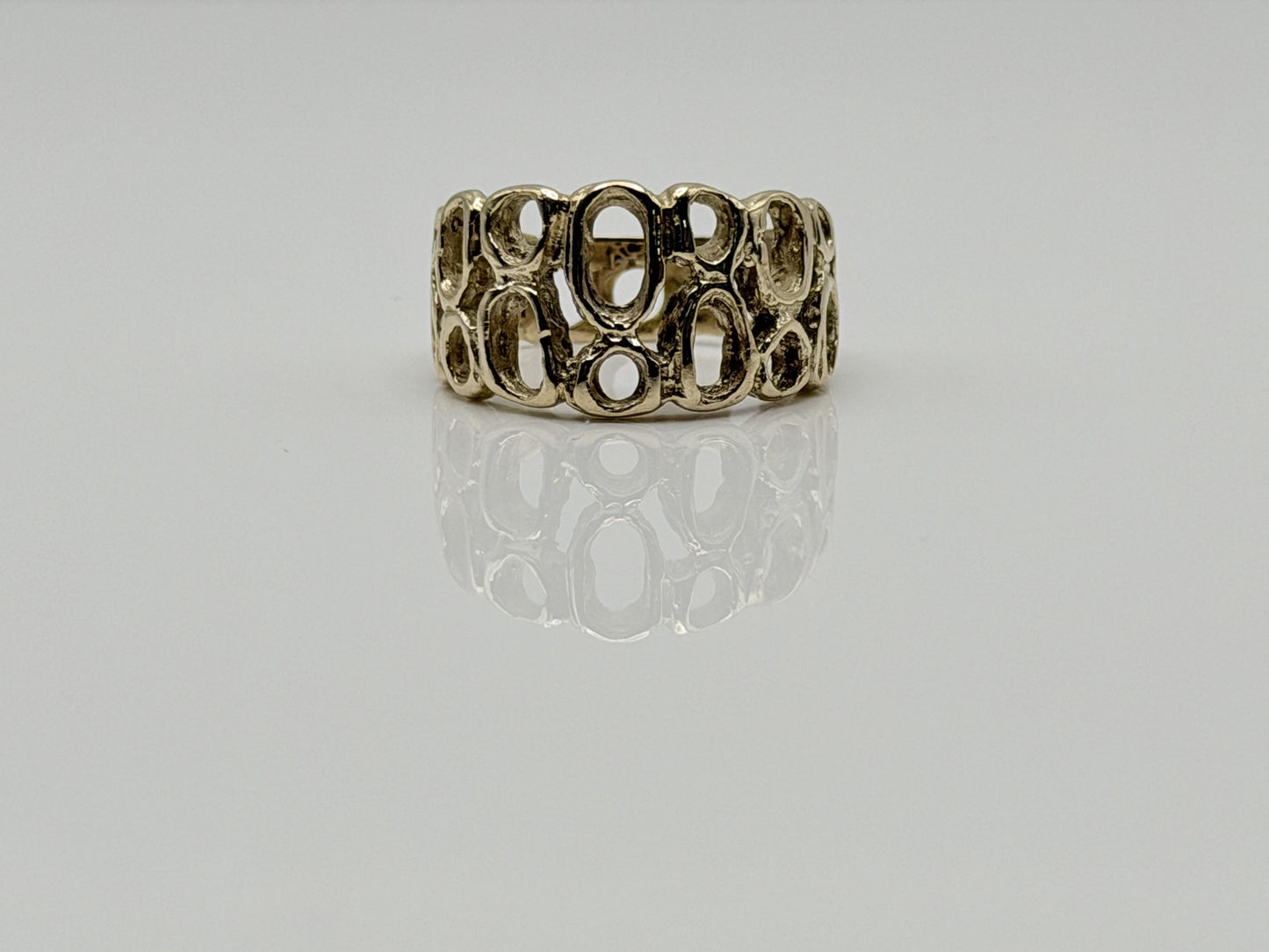 Vintage 18K Yellow Gold Openwork Ring.Wide Organic Circle Band.Statement Ring.