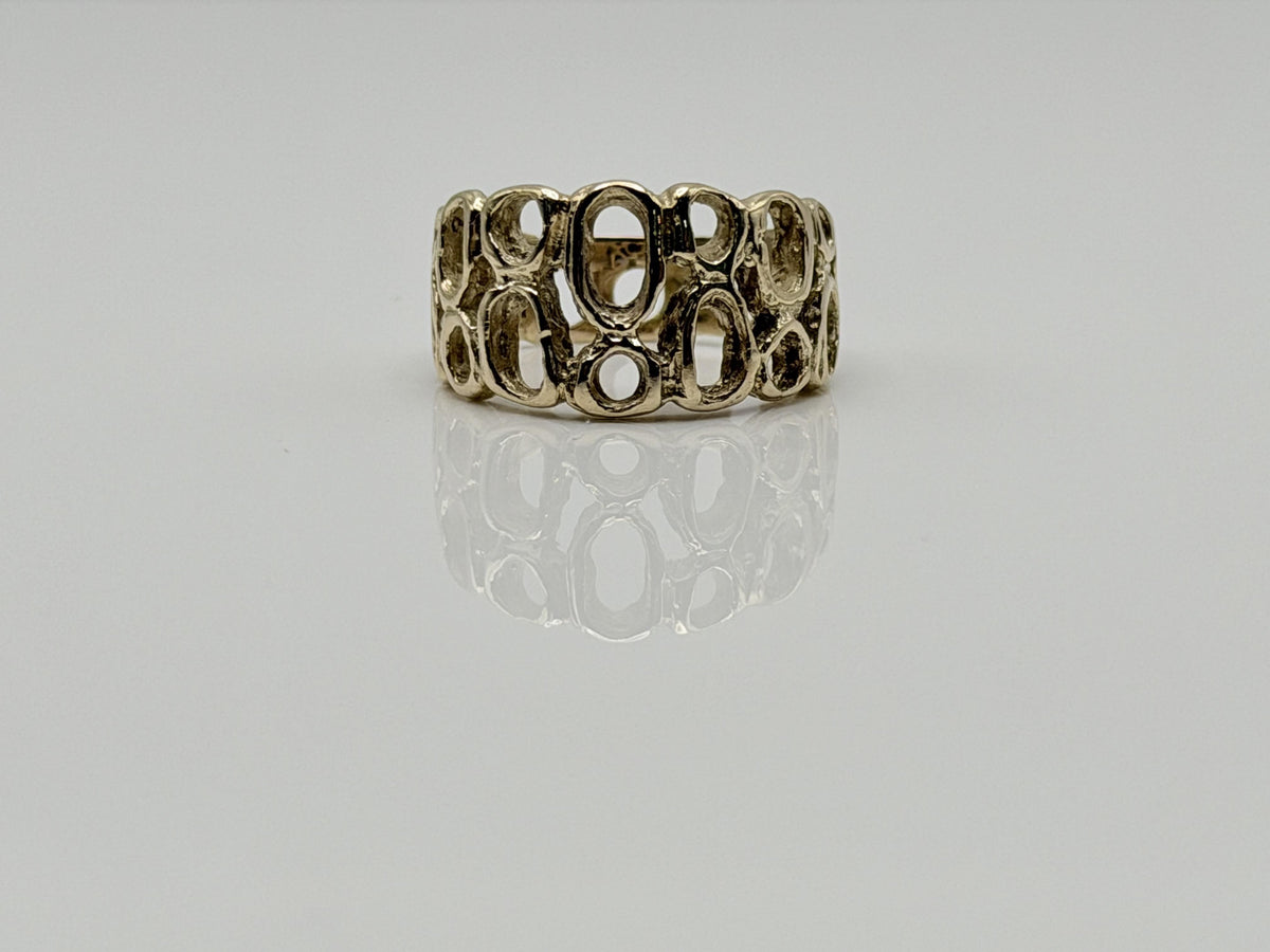 Vintage 18K Yellow Gold Openwork Ring.Wide Organic Circle Band.Statement Ring.