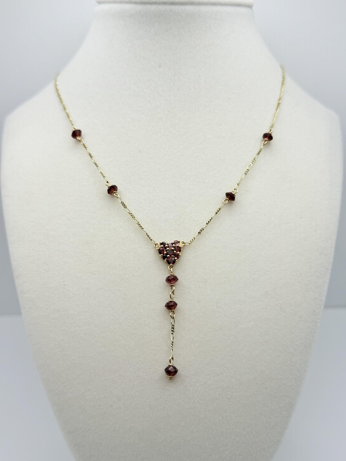 10K Yellow Gold Garnet Lariat Necklace 17 Garnet Gemstones 18 Inch