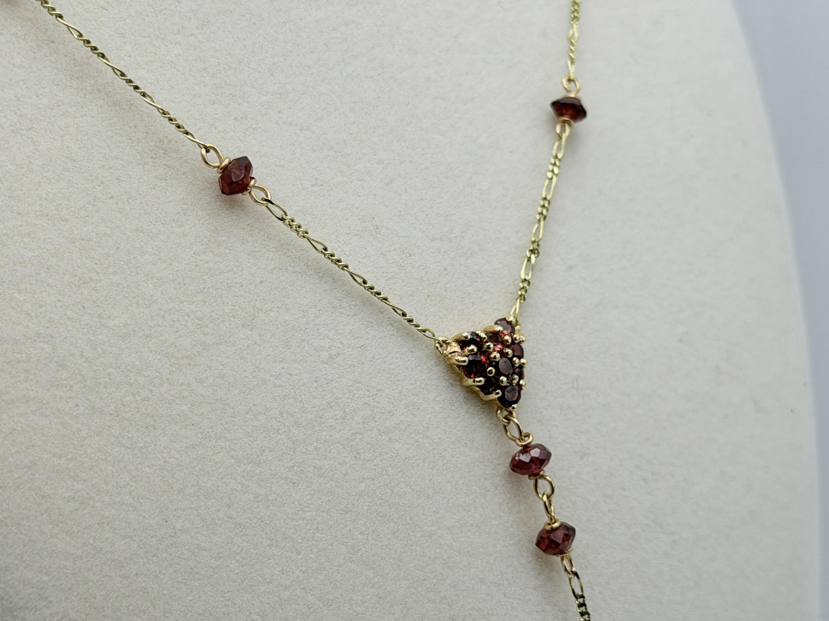 10K Yellow Gold Garnet Lariat Necklace 17 Garnet Gemstones 18 Inch