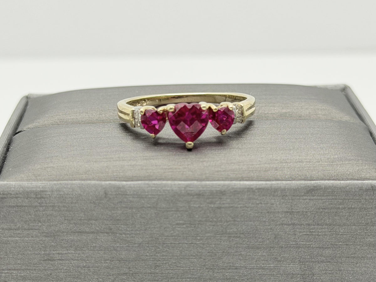 10K Yellow Gold Three Ruby Ring.Vintage Graduated Ruby Statement Ring.