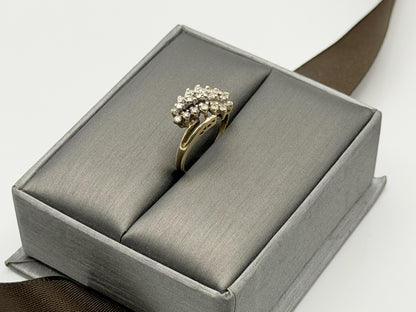 Vintage 14K Yellow Gold 27 Diamond Swirl Cluster Ring. Statement Ring.