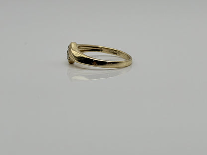 Vintage 10K Yellow Gold Three Diamond Ring.Dainty Crossover Ring.Promise Ring.