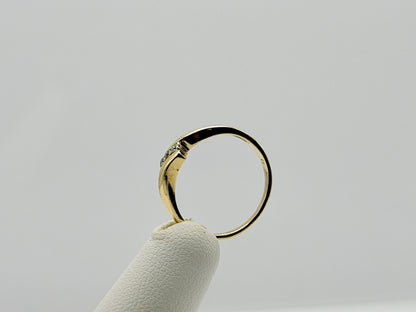 Vintage 10K Yellow Gold Three Diamond Ring.Dainty Crossover Ring.Promise Ring.