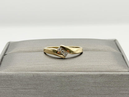 Vintage 10K Yellow Gold Three Diamond Ring.Dainty Crossover Ring.Promise Ring.