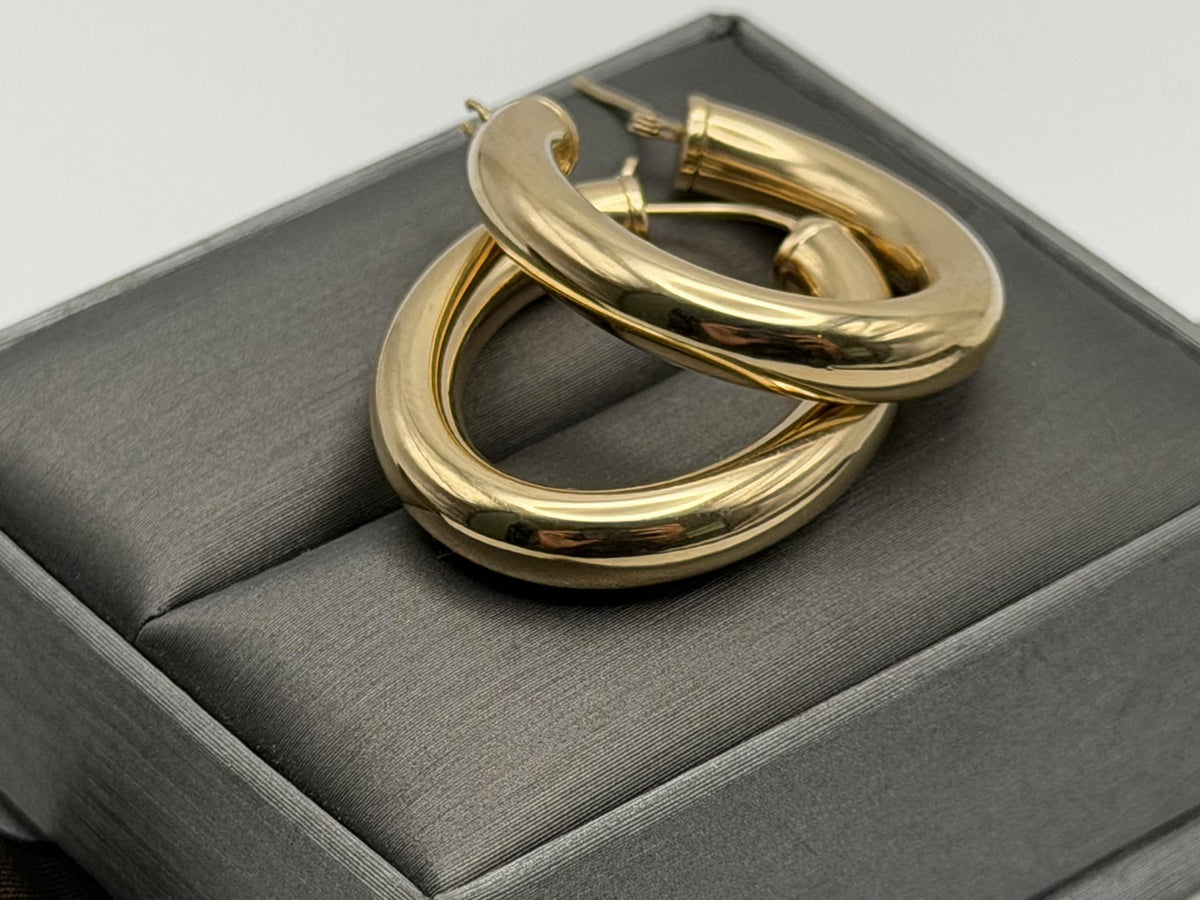 Vintage 14K Solid Yellow Gold Oval Hoop Earrings 26mm Wide Classic Hoops