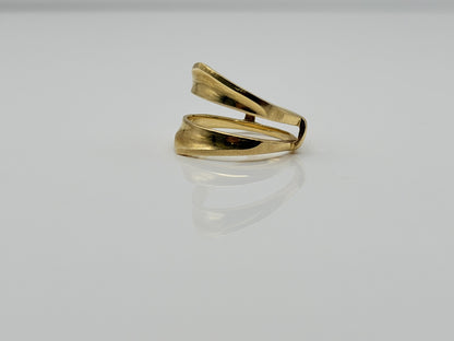 Vintage 14K Yellow Gold Modernist Open Band Ring Double Band Shield Ring.