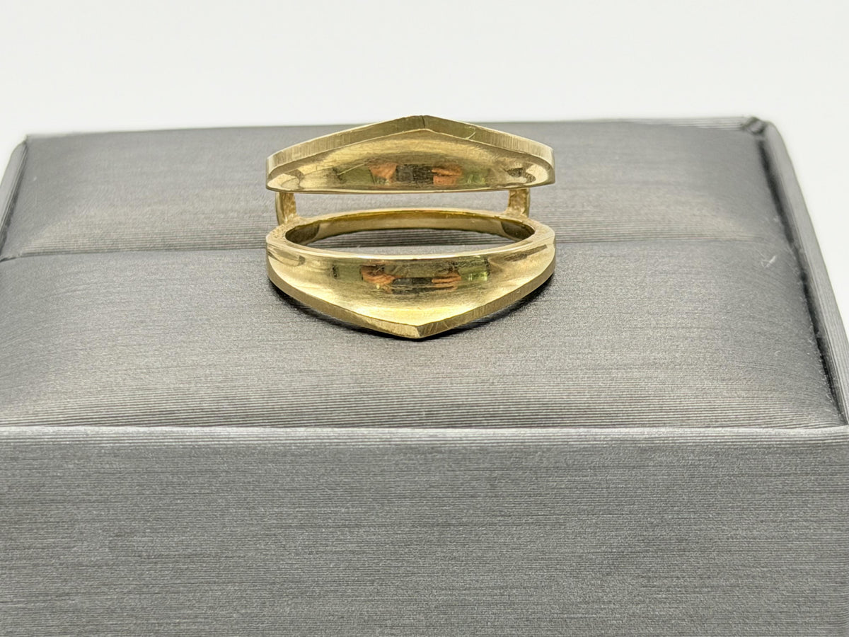 Vintage 14K Yellow Gold Modernist Open Band Ring Double Band Shield Ring.