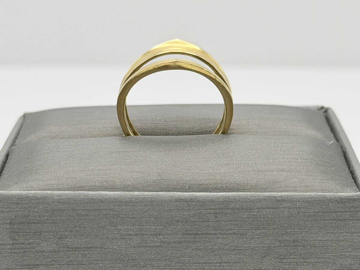 Vintage 14K Yellow Gold Modernist Open Band Ring Double Band Shield Ring.