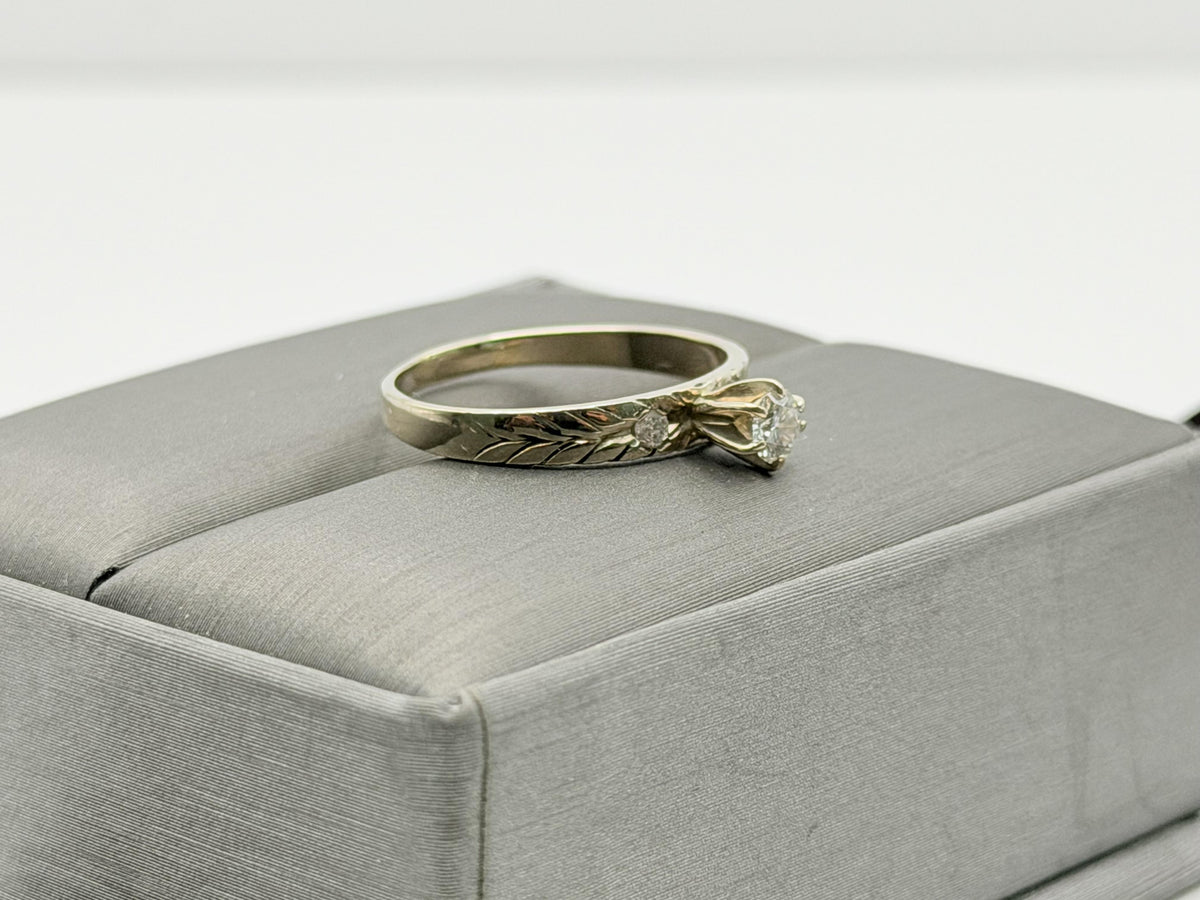 14K White Gold Three Diamond Ring.Vintage Engraved Floral Band.Engagement Ring.