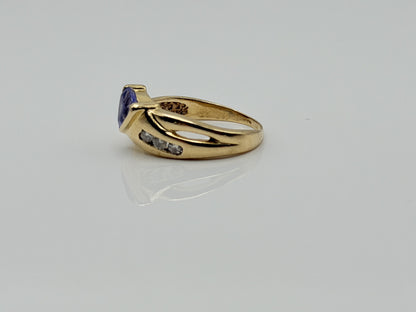 Vintage Tanzanite & Diamond  14k Yellow Gold Ring Promise Ring
