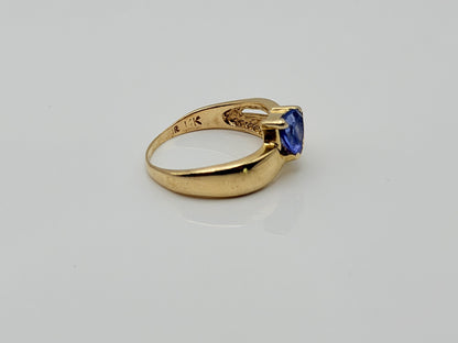 Vintage Tanzanite & Diamond  14k Yellow Gold Ring Promise Ring