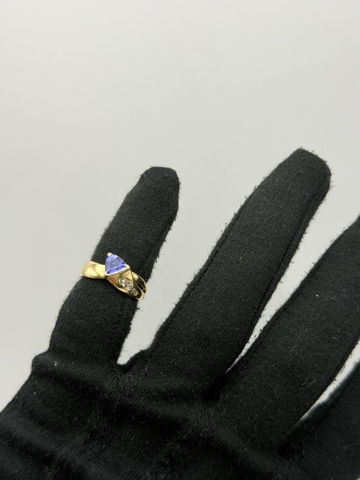 Vintage Tanzanite & Diamond  14k Yellow Gold Ring Promise Ring