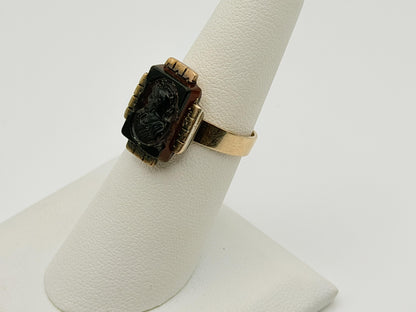 Vintage 10K Yellow Gold Garnet Intaglio Cameo Ring Carved Profile Ring
