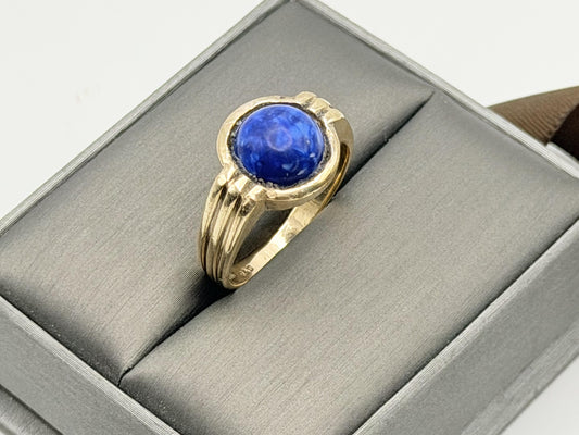 Vintage 10K Gold Lapis Lazuli Ring. Deep Blue Round Stone Statement Ring.