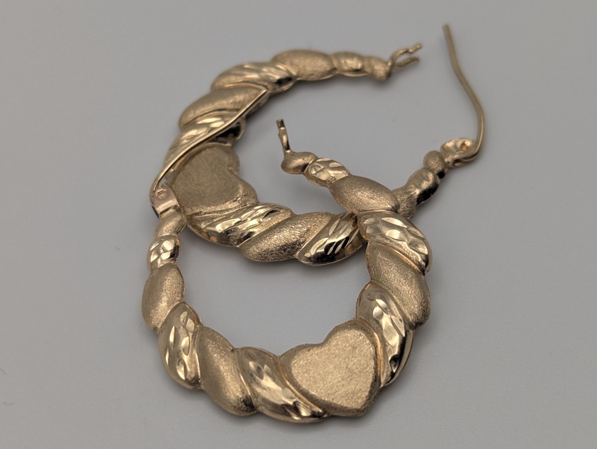 Large 10k Yellow Gold Shrimp Heart Love Hoop Earrings Gold Hoops.