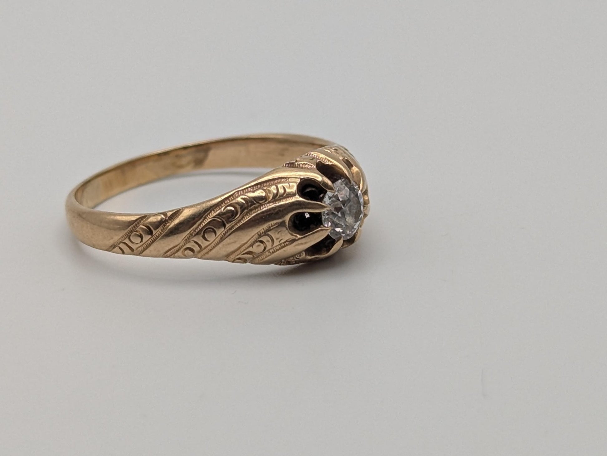 Vintage Art Deco 14K Yellow Gold Filigree .36ct Diamond Wedding Engagement Ring