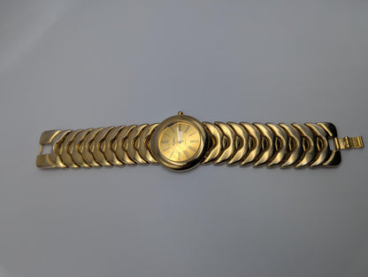 Vintage St. Marin Gold Tone Fance Link Wide Bracelet Watch. 8.5 "