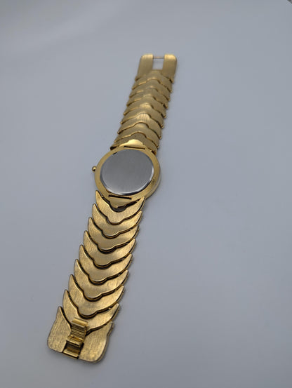 Vintage St. Marin Gold Tone Fance Link Wide Bracelet Watch. 8.5 "