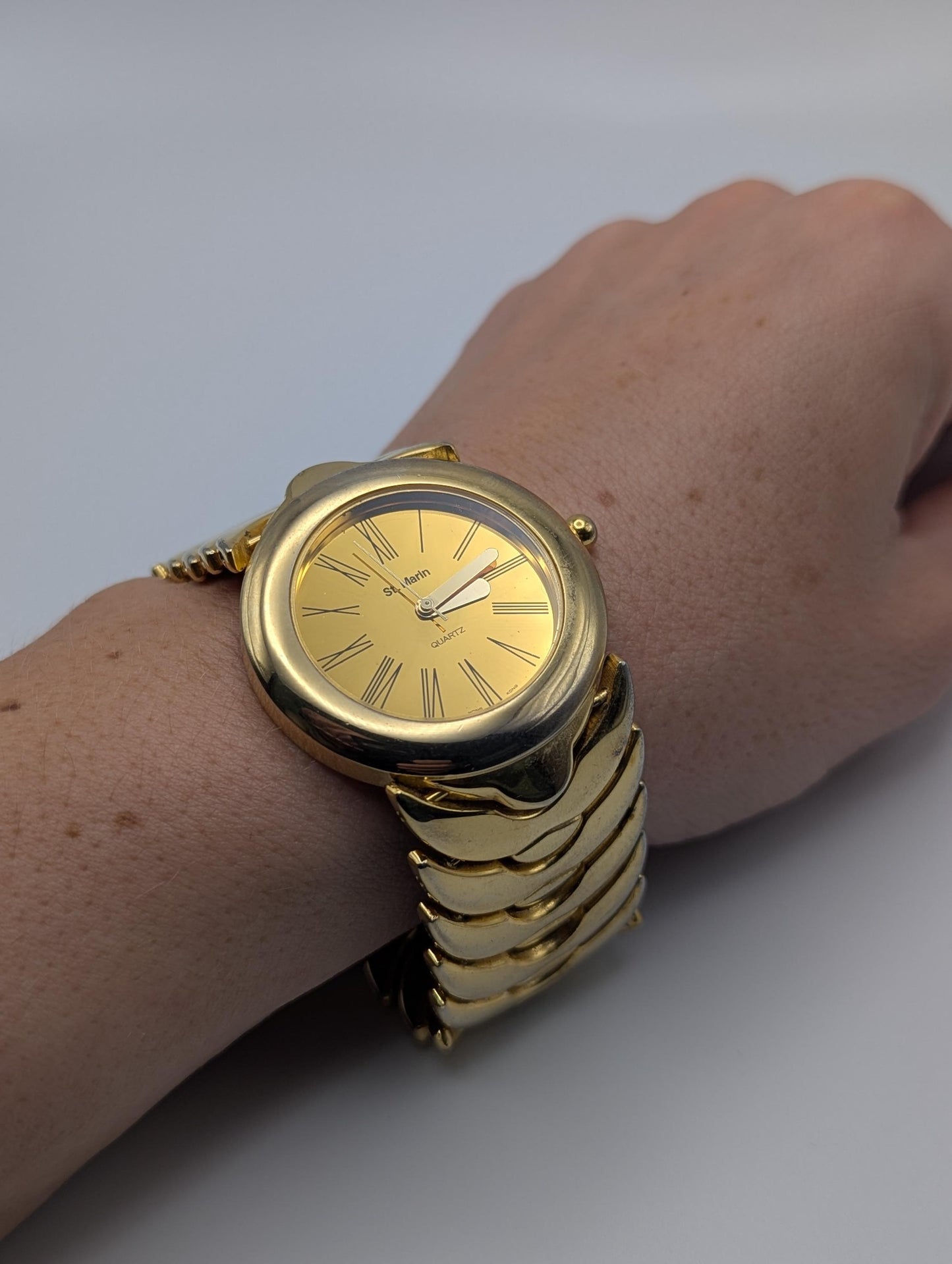 Vintage St. Marin Gold Tone Fance Link Wide Bracelet Watch. 8.5 "